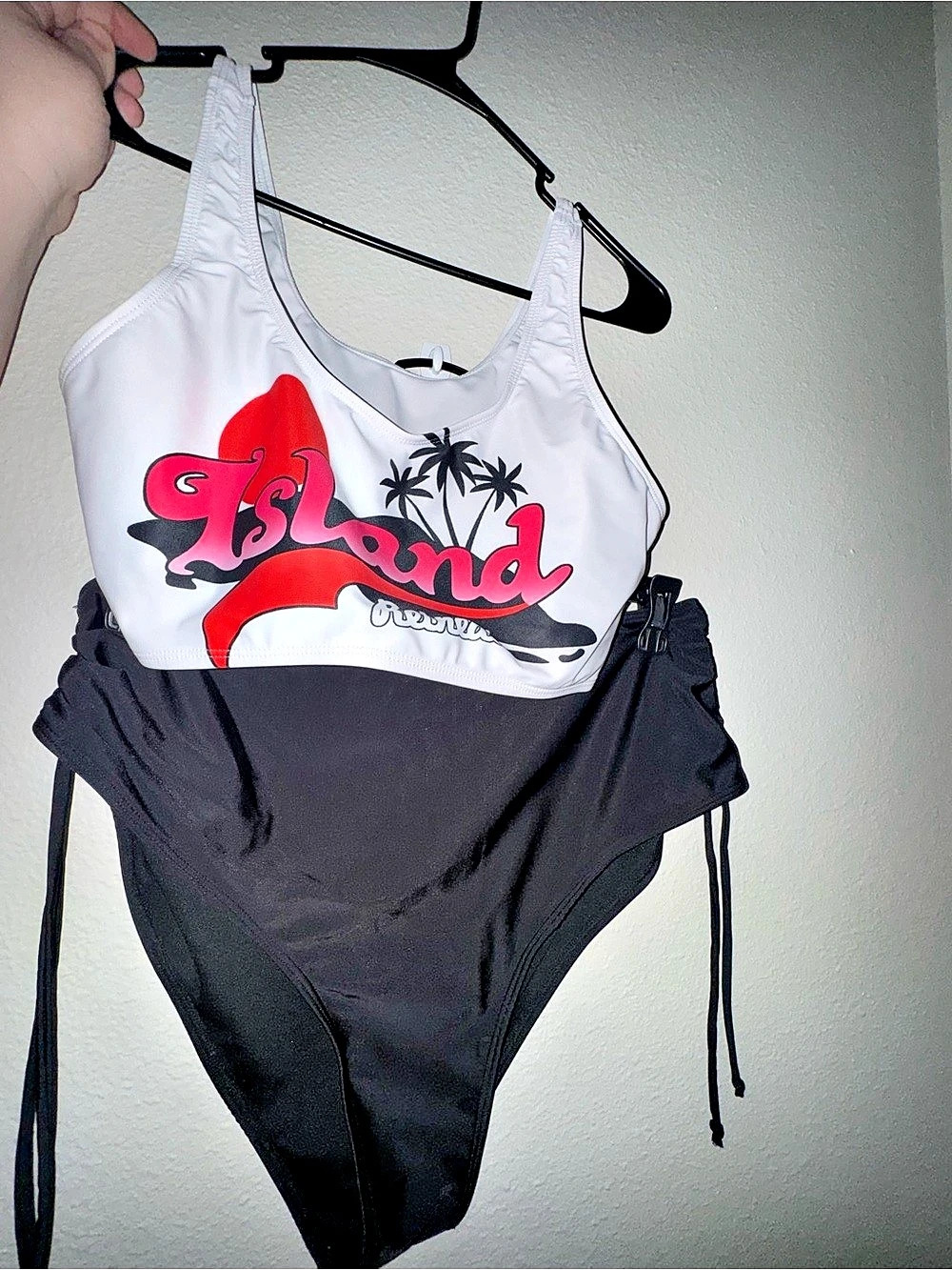 Island Graphic Bikini Set 2XL Like New